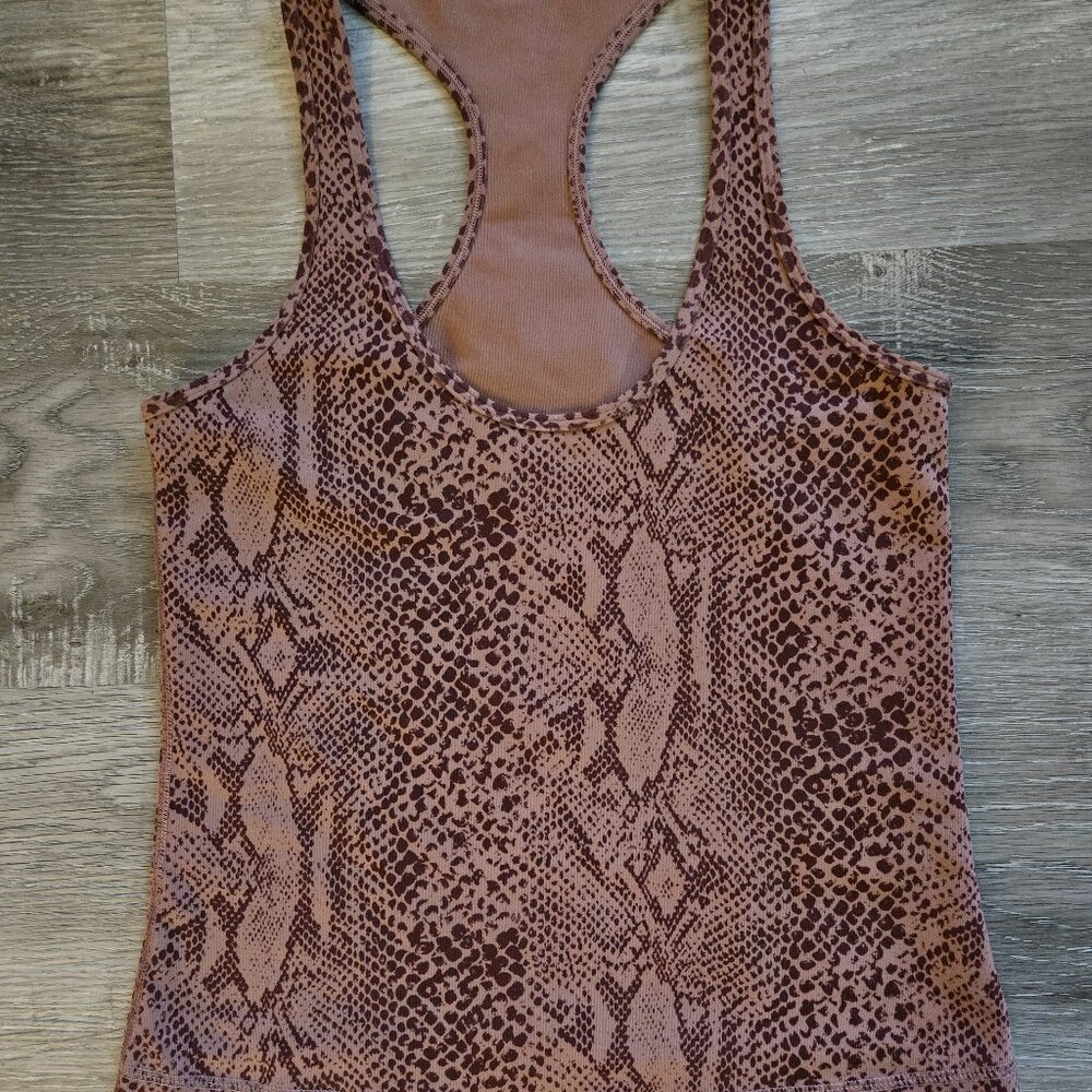 Lululemon Cool Racerback Desert Snake Bark Berry Tank size 6